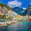 När kan man bada i Amalfi: havstemperatur månad efter månad