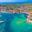 När kan man bada i Korčula Island: havstemperatur månad efter månad